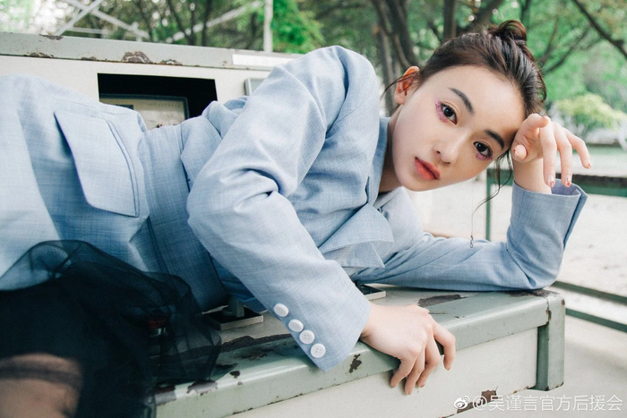 Bất ngờ khi biết tuổi thật của loạt sao Hoa ngữ: Đường Yên bằng tuổi Tôn Lệ, Ngô Cẩn Ngôn đã U30? Ảnh 4