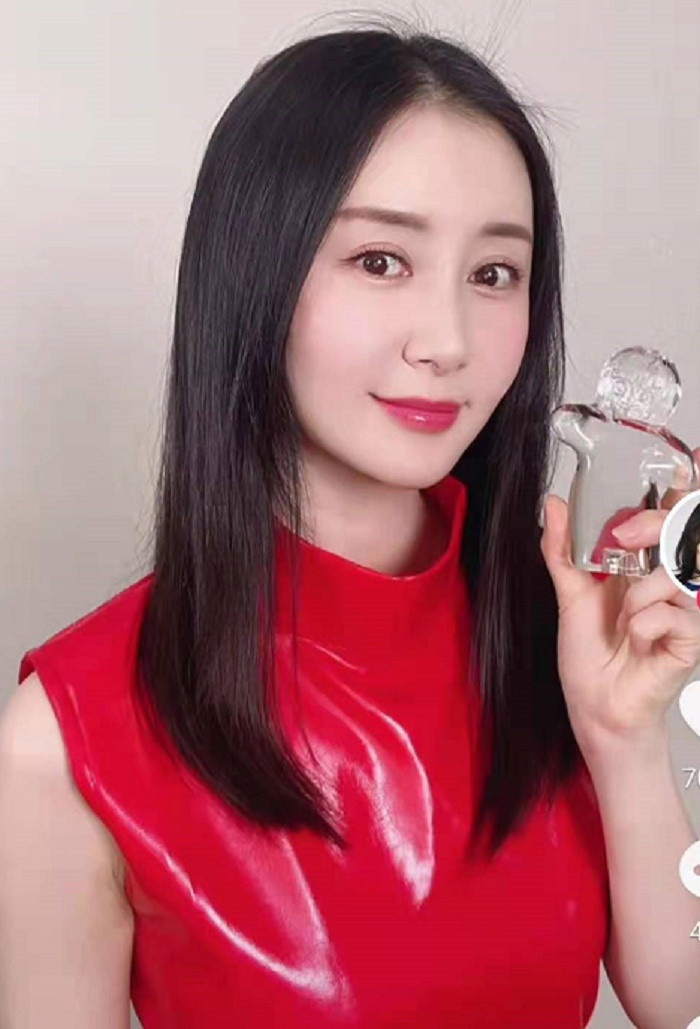 Vai diễn Cô Ngốc hơn 10 năm trước của Thư Sướng. 