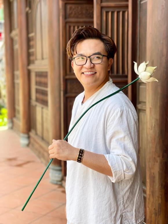 Qua tuổi tứ tuần, nhiều nam nghệ sĩ vẫn chọn cuộc sống độc thân Ảnh 7