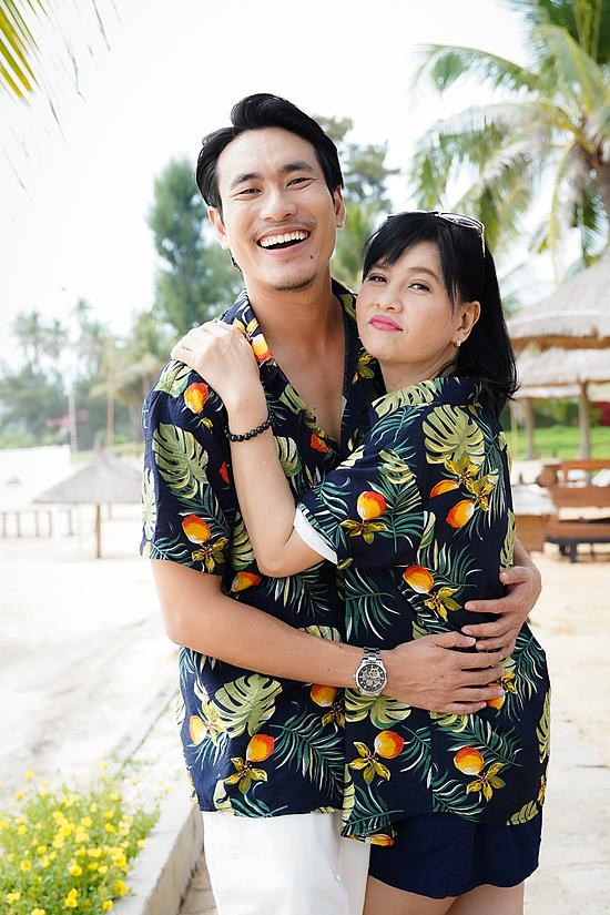 Hình ảnh Kiều Minh Tuấn và Cát Phượng