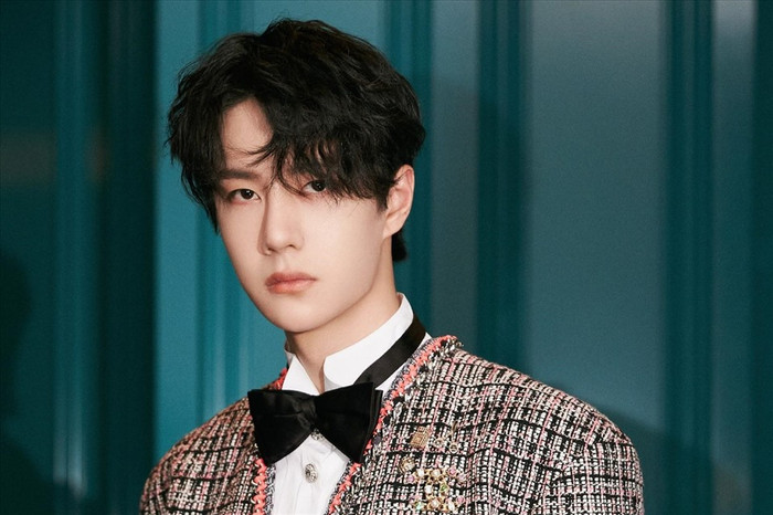 Vương Nhất Bác bất ngờ có một người con trai, chuyện gì đây? Ảnh 3