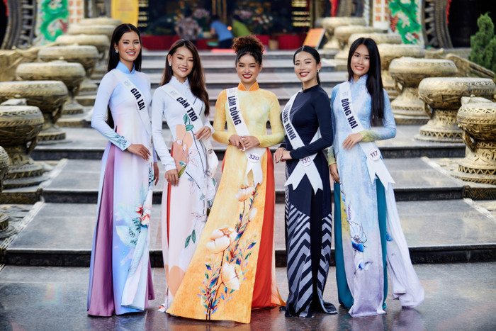 Lê Hoàng Phương - Hương Ly - Bảo Ngọc đọ sắc với áo dài nền nã Ảnh 3