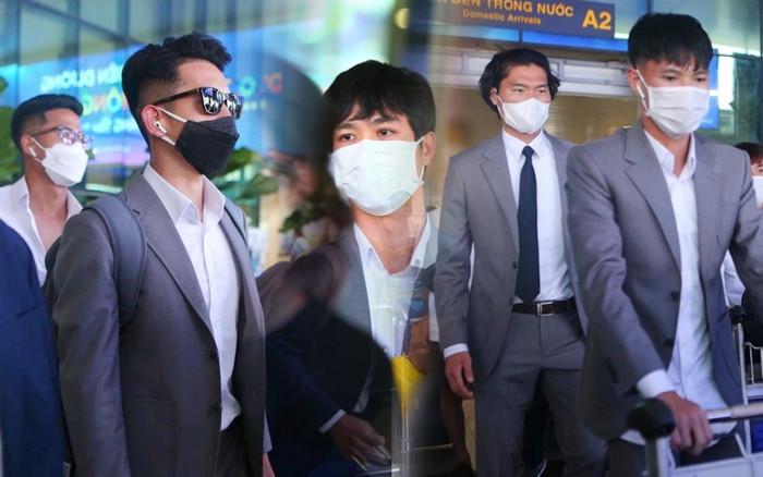 Công Phượng bế con trai, dàn cầu thủ HAGL lịch lãm đi đá AFC Champions League Ảnh 2