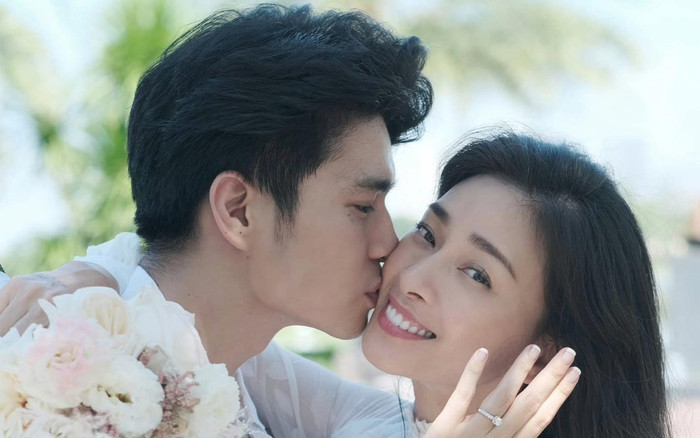 Những cặp đôi lệch tuổi được người hâm mộ trông đợi sớm về chung một nhà Ảnh 2