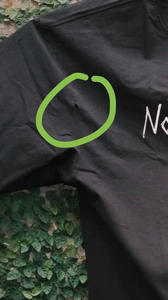 Và khi netizen zoom vào.