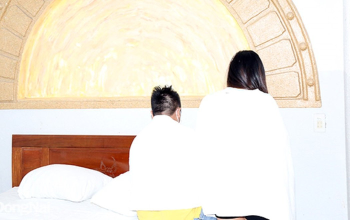 Nhiều phụ nữ cố tình đăng ảnh nhạy cảm lên mạng xã hội để dụ dỗ khách mua dâm Ảnh 2