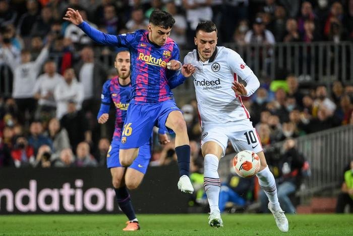 Điều bất thường trong trận thua khiến Barca bị loại khỏi Europa League Ảnh 1