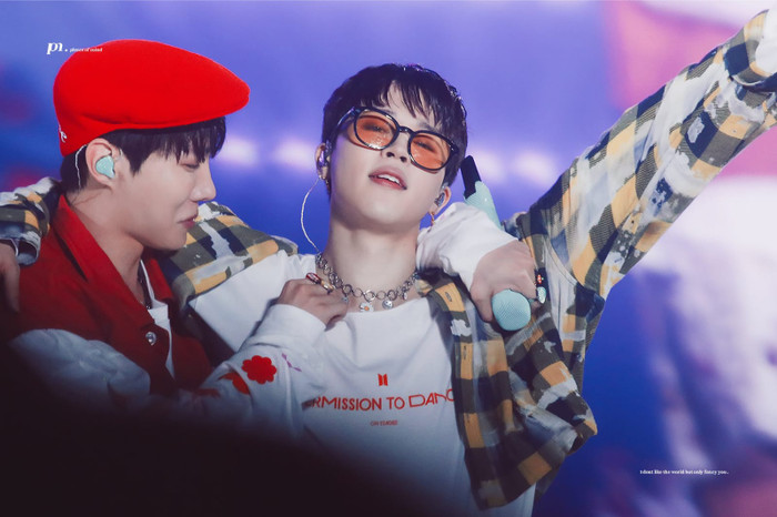 Netizen tranh cãi nảy lửa chuyện có hay không 2 thành viên BTS sử dụng hàng nhái thương hiệu của G-Dragon Ảnh 10