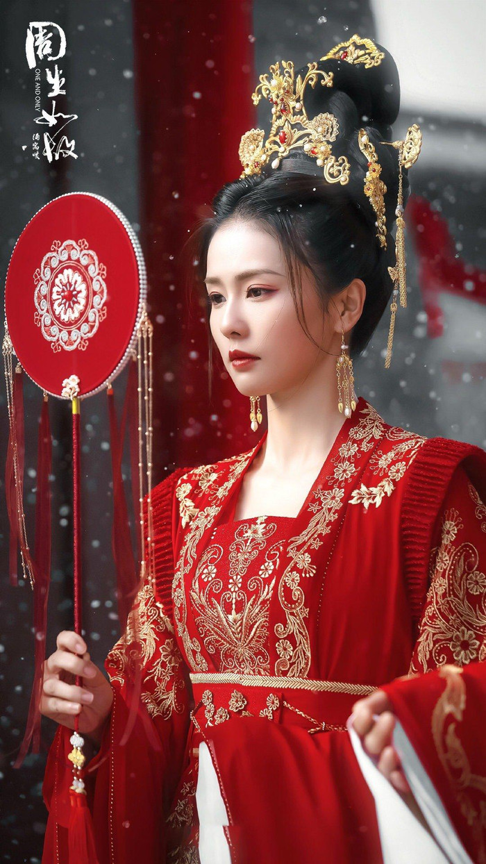 Những nữ diễn viên Hoa ngữ diện hồng y đẹp nhất: Địch Lệ Nhiệt Ba, Triệu Lộ Tư không phải số 1? Ảnh 11