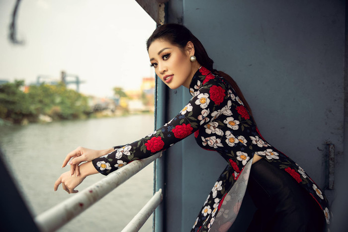 Hashtag #khanhvan cán mốc 1 tỷ lượt xem, Hoa hậu Khánh Vân được fan ưu ái gọi Miss TikTok Ảnh 10