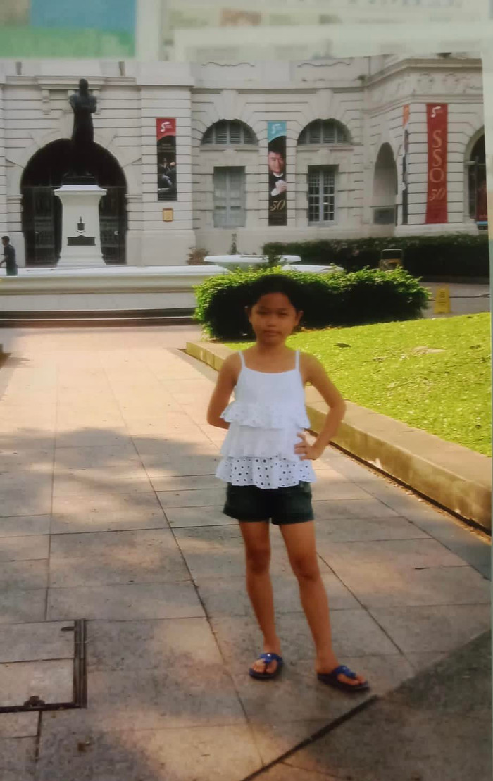 Huỳnh Anh đăng tải 4 bức ảnh qua từng giai đoạn trưởng thành nhanh chóng nhận được nhiều sự quan tâm của cư dân mạng