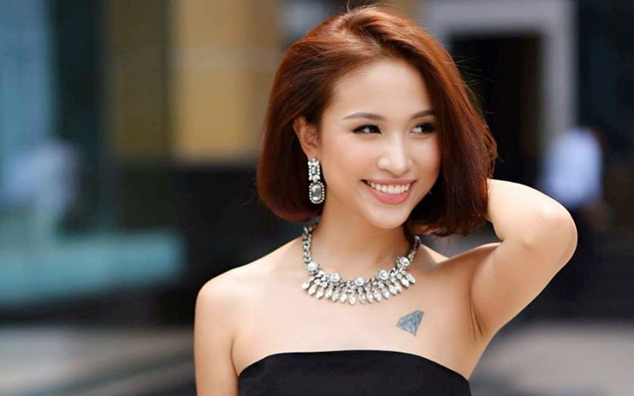 Hoàng Thùy Linh và Vân Hugo tái hiện hình ảnh trong 'Nhật ký Vàng Anh', netizen bồi hồi: '16 năm rồi' Ảnh 2