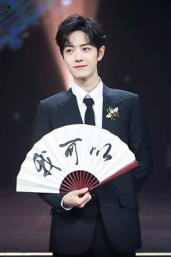 Tiêu Chiến tỏ thái độ khi được 'đẩy thuyền' với Lý Thấm, liên tục có động thái cực gắt Ảnh 6