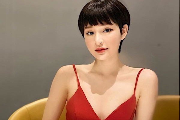 Hiền Hồ xin lỗi sau ồn ào ''nương tựa anh họ', dân mạng phản ứng gắt: 'Lúc đi đu đưa có suy sụp không?' Ảnh 4