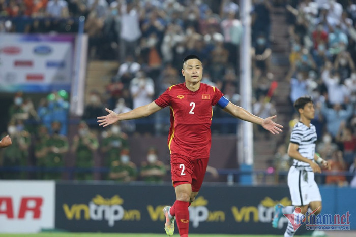 Văn Tới gỡ hòa 1-1 cho U23 Việt Nam. Ảnh: Vietnamnet