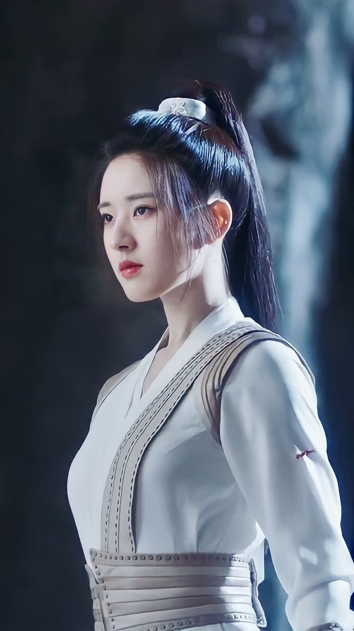 Triệu Lộ Tư liên tục bị lép vế khi xuất hiện bên nam thần Dương Dương.&nbsp;