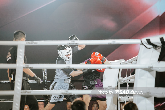 The Champion: Kiều Minh Tuấn và Phạm Anh Khoa chơi 'chiêu lạ', dồn ép đối thủ đầy nghẹt thở Ảnh 10