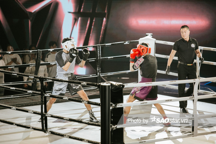 The Champion: Kiều Minh Tuấn và Phạm Anh Khoa chơi 'chiêu lạ', dồn ép đối thủ đầy nghẹt thở Ảnh 5