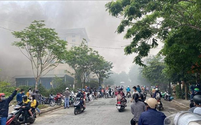 Cháy tại Trường Du lịch Huế, hàng trăm cán bộ và sinh viên hốt hoảng tháo chạy Ảnh 2