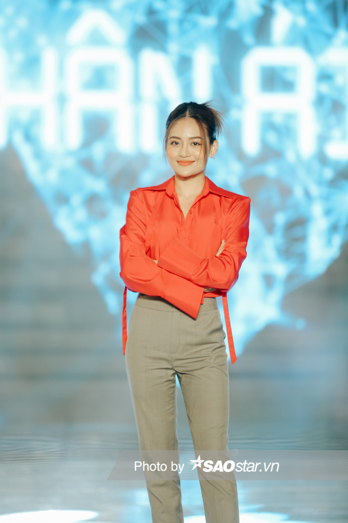 Thùy Anh: 'Tôi là người yêu theo cảm xúc, đã vấp quá nhiều lần trong cùng một thời điểm' Ảnh 5