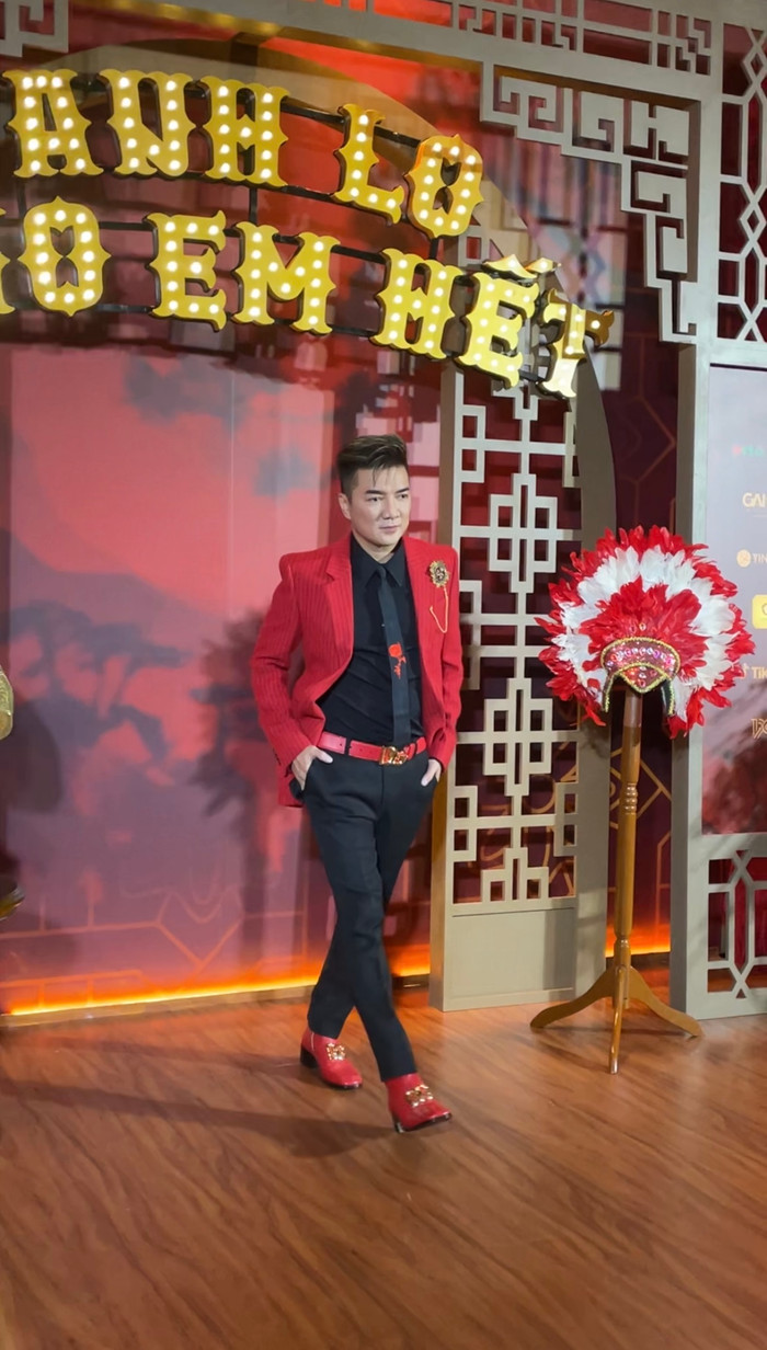 Họp báo Đàm Vĩnh Hưng: Vũ Hà diễn kịch 'cà khịa' bà Phương Hằng? Ảnh 3