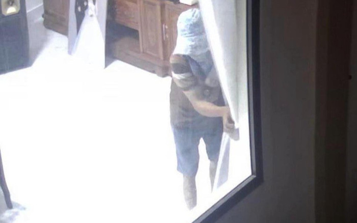 Vừa mới cưới, chú rể bị nhóm trộm lẻn vào nhà lấy đi 4,5 cây vàng và 900 phong bì tiền mừng Ảnh 2