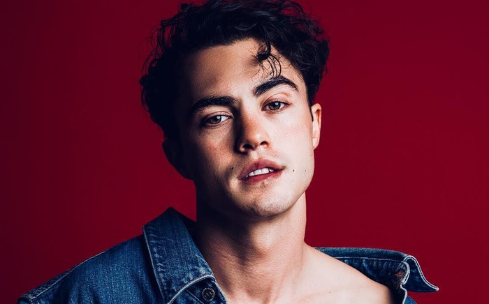 Victoria's Secret phá lệ lần đầu tiên thuê người mẫu nam Ảnh 2