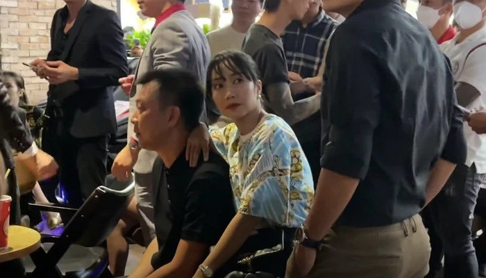 Những lần sao Việt 'khóc thét' vì bất ngờ bị trộm cắp tài sản giữa chốn đông người Ảnh 3