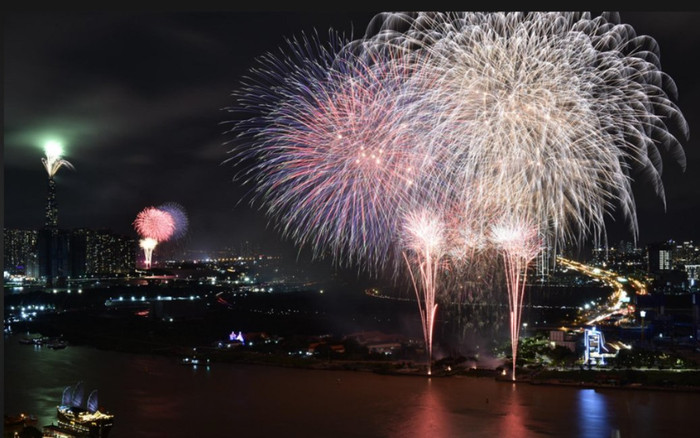 Dịp 30/4 - 1/5, TP.HCM sẽ bắn pháo hoa ở những địa điểm nào? Ảnh 2