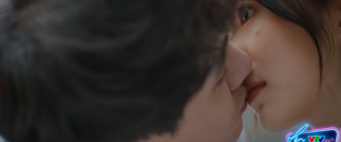 Thương Ngày Nắng Về tập 10: Bà Nhung gặp nạn, Hoàng Duy muốn thử mạo hiểm với Vân Trang Ảnh 11