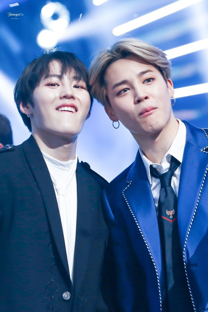 Ha Sungwoon và Jimin.