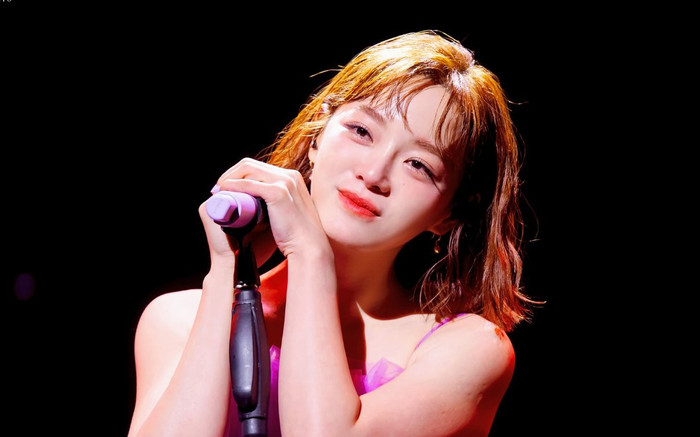 Chuyện gì đã khiến nữ chính Hẹn hò chốn công sở khóc nức nở trong fan meeting solo đầu tay thế này? Ảnh 2