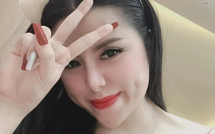 Hotgirl livestream bán bột ma túy: Lộ ảnh bị bắt khác xa trên MXH, tự hào khoe cuộc sống tự chủ kinh tế Ảnh 2