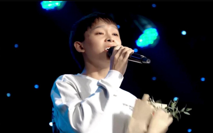 Hồ Văn Cường thử sức hát nhạc Pop Ballad trong sân khấu mới nhất, liệu có gây thiện cảm với netizen? Ảnh 2