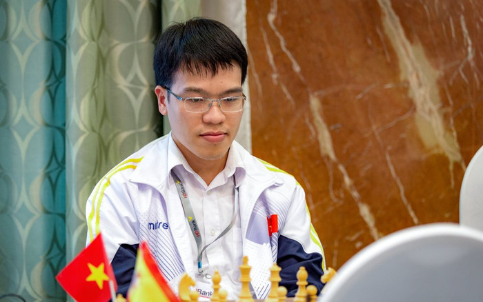 Học vấn đáng ngưỡng mộ của kỳ thủ Lê Quang Liêm - người vừa 'hạ đo ván' Vua cờ thế giới Ảnh 2