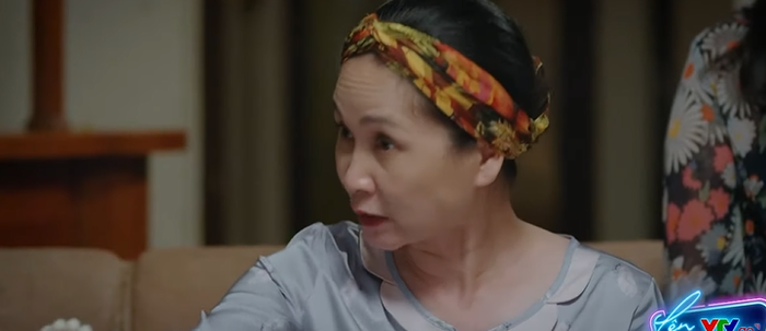 Thương Ngày Nắng Về: Khánh bị mẹ chồng tát vì 'mất dạy', bà Nga dằn mặt thông gia ngay chốn đông người Ảnh 8