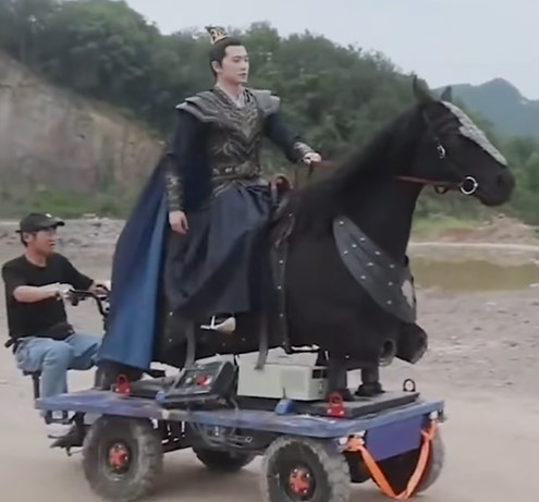 Nhưng sự thật thì cả Dương Dương...