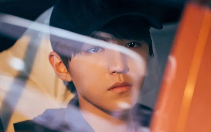 Phim của Vương Tuấn Khải 'nhường sóng' cho Đàm Tùng Vận: Fan 2 bên chửi nhau, biên kịch bức xúc lên tiếng Ảnh 6