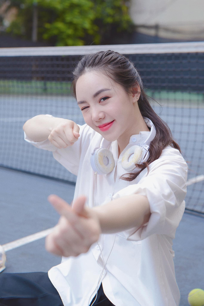 'Em gái mưa' bị ghét nhất màn ảnh Việt khoe mặt mộc đẹp không tì vết khiến netizen trầm trồ Ảnh 8