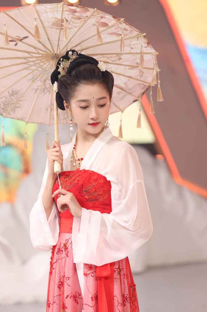 Lộ diện những mỹ nhân từng tranh vai nữ chính Hương Mật Tựa Khói Sương: Dương Tử được chọn là đúng Ảnh 10