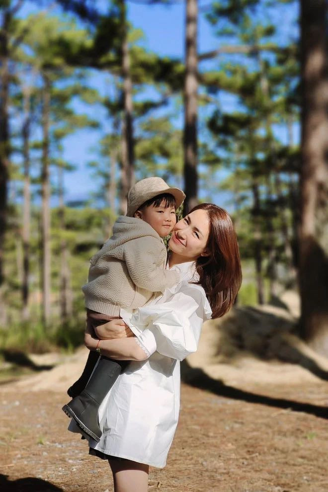 Những sao Việt âm thầm sinh con Ảnh 8