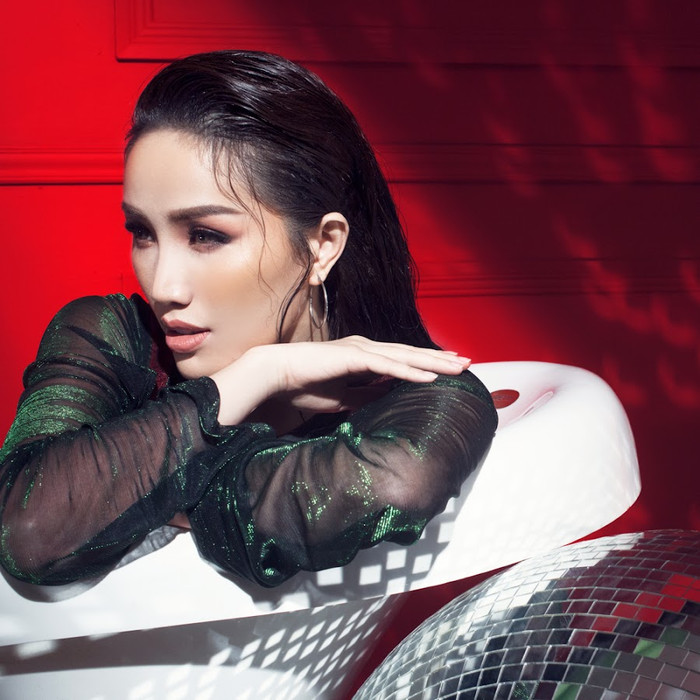 Bảo Thy được mọi người biết đến khi tham gia cuộc thi Miss Audition, cô trình diễn ca khúc nước ngoài lời Việt do cô tự viết lời là: “10 minutes” và “Please tell me why” đã gây được nhiều ấn tượng với khán giả.