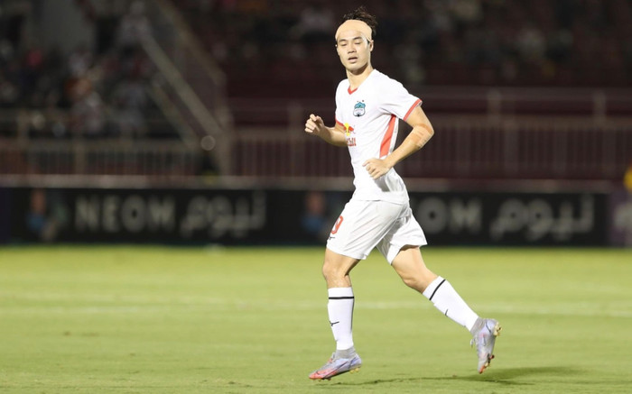 Văn Toàn băng đầu đá như chiến binh, HAGL vẫn thua Á quân Nhật Bản Ảnh 2