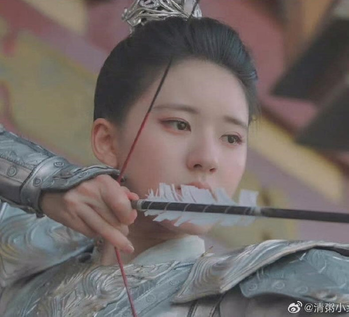 Thả Thí Thiên Hạ: Màn kẹp kiếm bằng 2 ngón tay của Triệu Lộ Tư bị mỉa mai vì quá giả trân Ảnh 7
