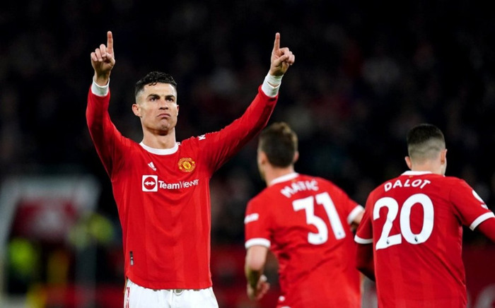 Ronaldo giúp MU thoát thua, như thường lệ Keane và Neville lại… chê đội bóng cũ Ảnh 2