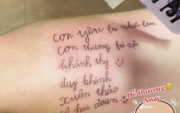 Xúc động người đàn ông ly thân vợ xăm nét chữ đầu đời của con lên tay: 'Con yêu ba nhiều lắm' Ảnh 2
