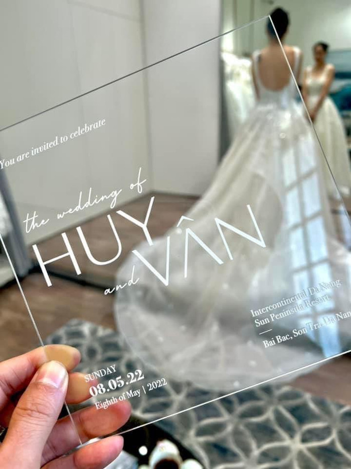 Sao Việt nào sở hữu mẫu thiệp cưới ấn tượng? Ảnh 4