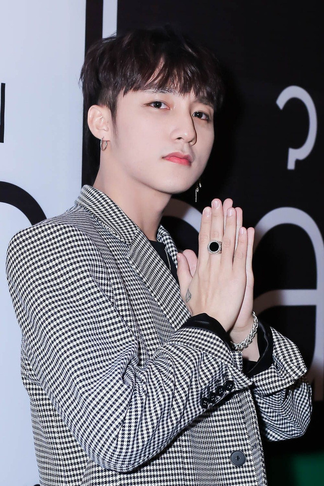 Không riêng Sơn Tùng, nhiều sao Việt cũng vướng ồn ào đạo nhái sao quốc tế khi ra mắt sản phẩm Ảnh 3