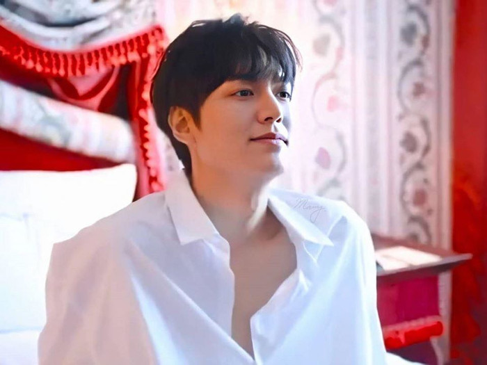 Diễn viên Hàn chăm diện sơ mi trắng: Lee Min Ho - Hyo Seop - Hae In 'ăn đứt' đàn anh Hyun Bin - Joong Ki? Ảnh 10