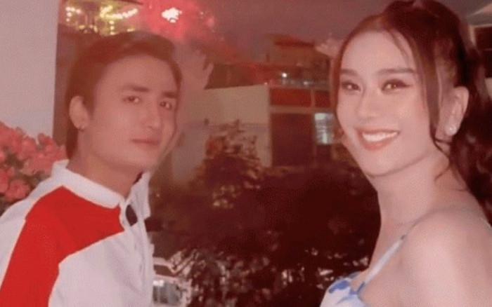 Phản ứng của Lâm Khánh Chi khi chồng cũ thông báo chuẩn bị lên xe hoa Ảnh 2